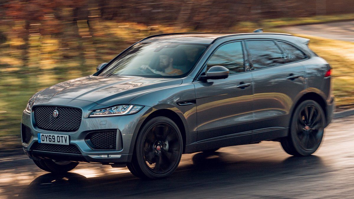 Jaguar F-Pace Chequered Flag edition